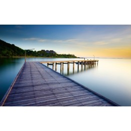 Paysage trompe l'œil 3D - Pont en bois sur le lac au coucher du soleil