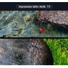 Revêtement de sol trompe l'œil 3D paysage nature - Les pas japonais dans la rivière avec les pétales rouges
