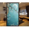 Tapisserie asiatique zen fleurs et oiseaux format vertical - Les fleurs de Mei et les oiseaux sur fond bleu