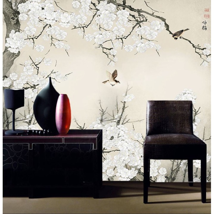 Fleurs blanches de l'abricotier du Japon et oiseaux sur fond beige, couleurs légères
