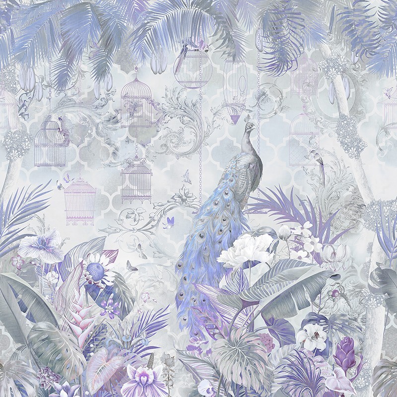 Paon bleu dans jardin tropical avec fleurs et oiseaux, ton bleu violet