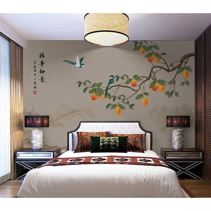 La joie d'automne - Arbre de kaki avec fruits oranges, oiseaux verts à longue queue, fond beige sépia