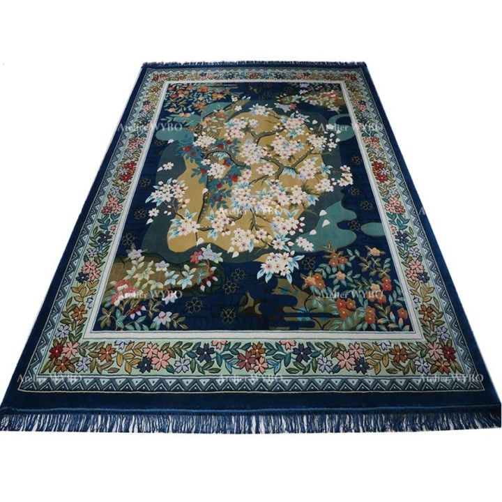 Tapis japonais pure soie naturelle noé à la main - Les fleurs de cerisier sur fond bleu foncé