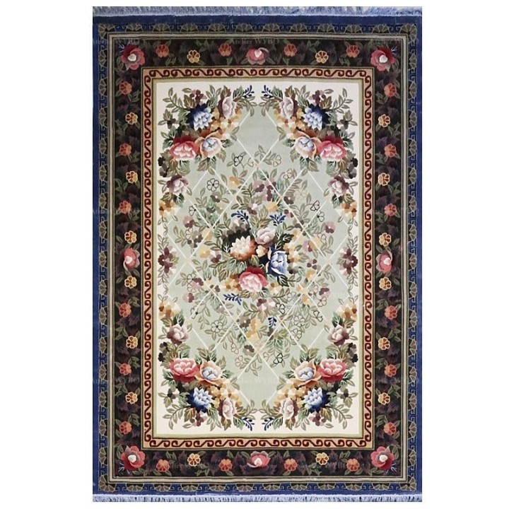 Tapis en soie motif floral symétrique, velours en relief