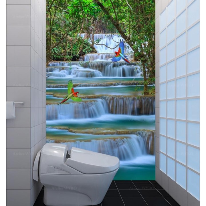 Panneau PVC salle de bains pièce humide - Perroquets s'envolent dans la forêt avec chute d'eau