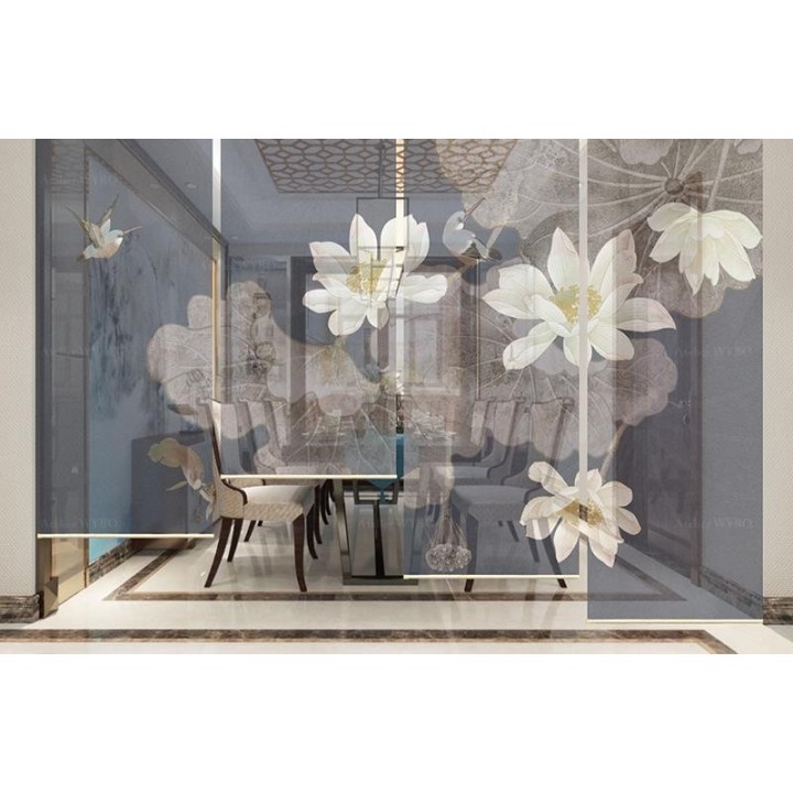 Lotus blanc, capres et oiseaux sur fond bleu foncé