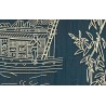 Paysage japonais composé par des traits abstraits, fond bleu-vert foncé - Bateaux sur rivière, montagne et bambous