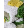 Tapis 3D velours en relief forme irrégulière - La mousse et les lichens, couleur vert, blanc et jaune