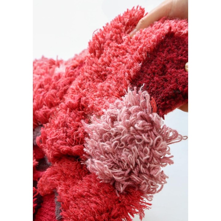 Tapis rouge forme libre - Lichens et mousses dans la forêt mystérieuse