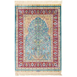 tapis de prière en soie naturelle noué à la main.