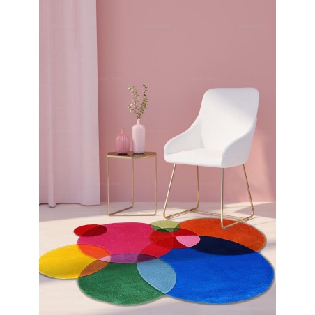 Tapis salon design contemporain forme irrégulière cercles multi-colores.
