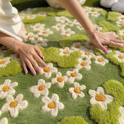 Tapis vert design floral surface en relief - Marguerites sur pelouse