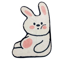 Tapis design pour enfant lapin blanc rigolo et curieux.