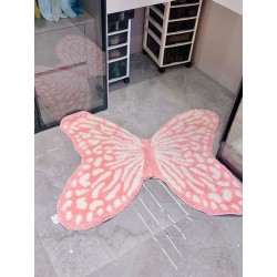 Tapis féerique chambre fille - Papillon rose s'envole