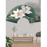 Lotus rose en forme d'éventail, déco mural zen dans une salle de cérémonie du thé.