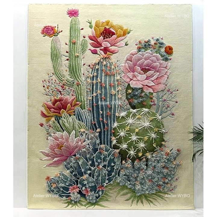 Tapis de créateur thème botanique, pièce décorative d’exception, en laine et soie haut de gamme fait à la main.