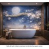 Salle de bain transformée en havre de sérénité grâce à ce décor mural inspiré des cerisiers en fleurs sous la lune.