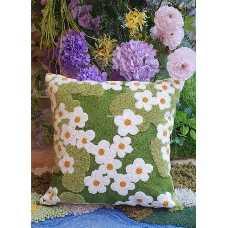 Coussin floral en relief pour canapé, lit, fauteuil - Fleurs blanches sur pelouse