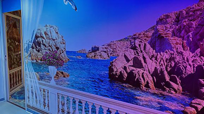 poster géant xxxl personnalisé salle d'accueil centre de soin de la santé, paysage trompe l'œil 3D effet de profondeur, mer bleue et rochers sauvages, balcon avec balustrade classique.